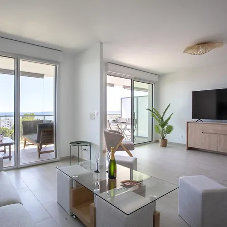 Lägenhet Seaside View-1 By Interhome