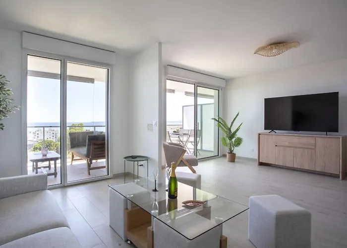 Apartamento Seaside View-1 By Interhome